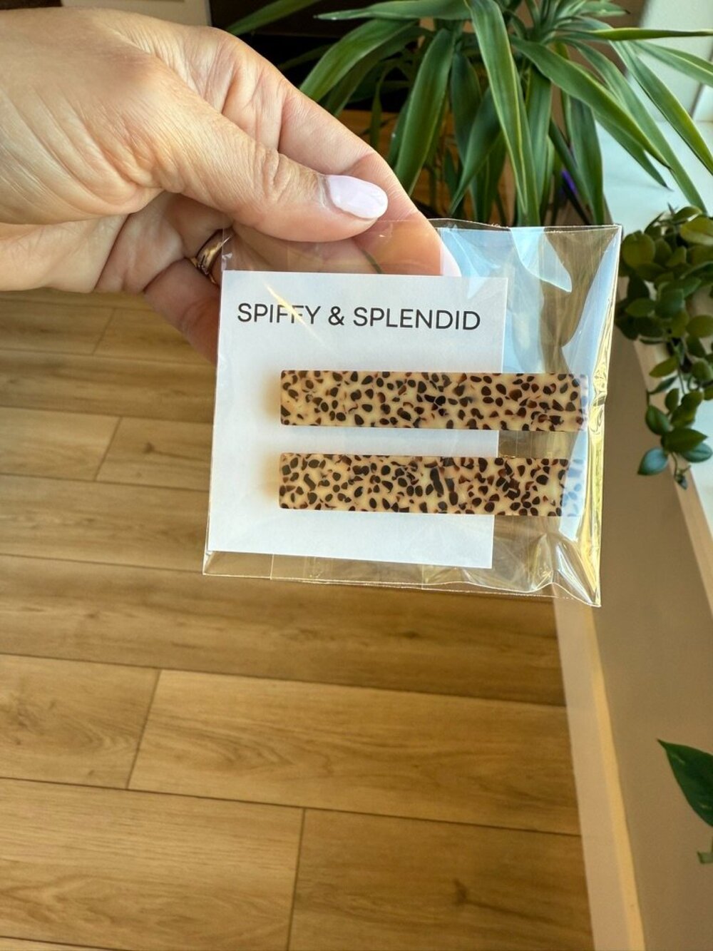 π 2/$20 Brown Dot Hair Clips - Set of 2 - Picture 6 of 11